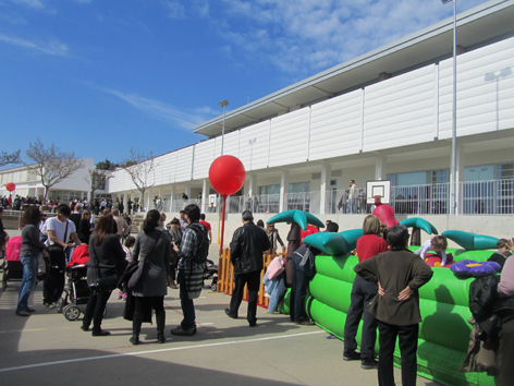 Festa de celebraci� de l'ampliaci� de l'Escola Fabra