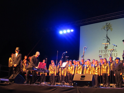 Concert Polif�nica Joia d'Alella al parc de Can Sors. 9 de juliol de 2011
