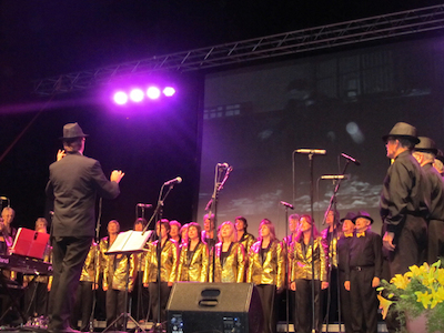 Concert Polif�nica Joia d'Alella al parc de Can Sors. 9 de juliol de 2011