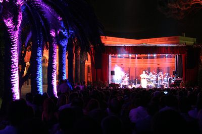Concert de Manel al Passeig del Jardins de Cal Marqu�s. 2 de juliol de 2011