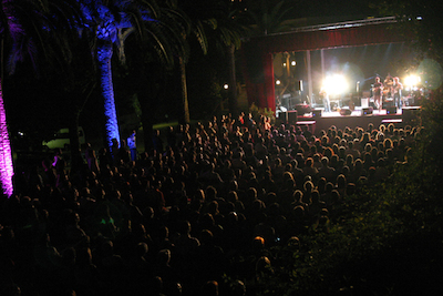 Concert de Manel al Passeig del Jardins de Cal Marqu�s. 2 de juliol de 2011