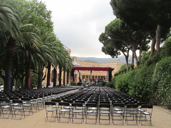 Concert de Manel al Passeig del Jardins de Cal Marqu�s. 2 de juliol de 2011