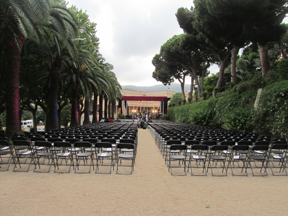 Concert de Manel al Passeig del Jardins de Cal Marqu�s. 2 de juliol de 2011