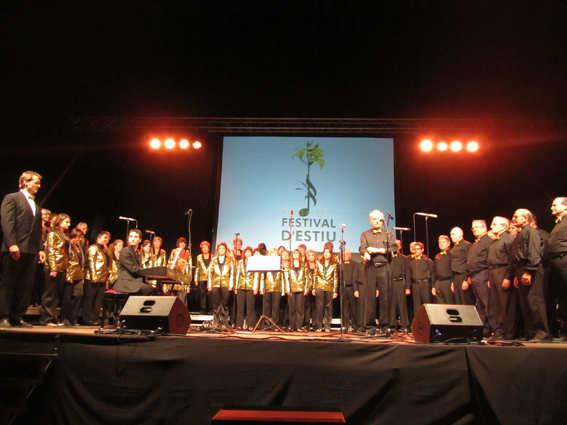 Concert Polif�nica Joia d'Alella al parc de Can Sors. 9 de juliol de 2011