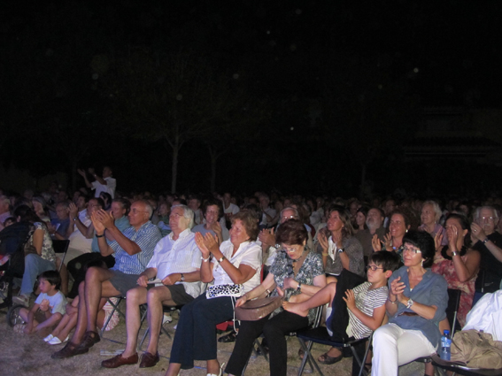 Concert Polif�nica Joia d'Alella al parc de Can Sors. 9 de juliol de 2011