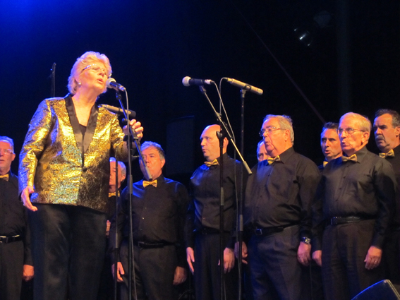 Concert Polif�nica Joia d'Alella al parc de Can Sors. 9 de juliol de 2011