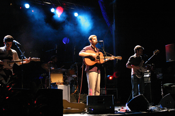 Concert de Manel al Passeig del Jardins de Cal Marqu�s. 2 de juliol de 2011
