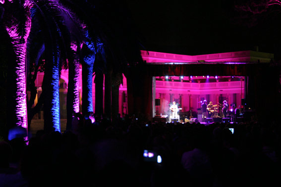Concert de Manel al Passeig del Jardins de Cal Marqu�s. 2 de juliol de 2011
