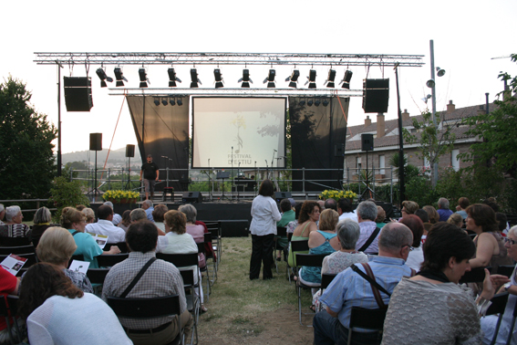 Concert Polif�nica Joia d'Alella al parc de Can Sors. 9 de juliol de 2011
