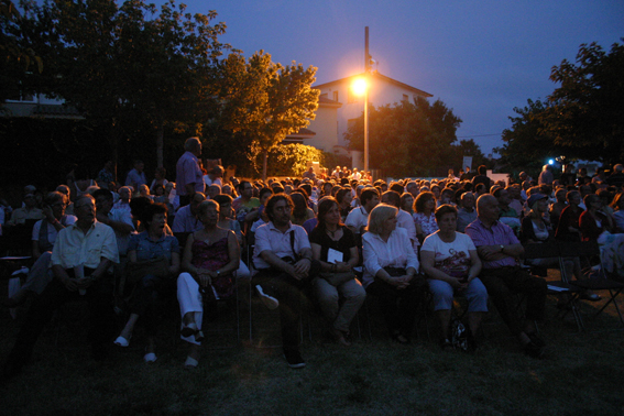 Concert Polif�nica Joia d'Alella al parc de Can Sors. 9 de juliol de 2011