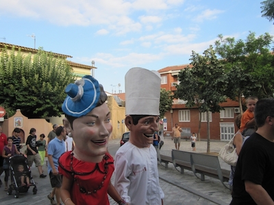 Cercavila amb la colla de Gegants, Capgrossos, Grallers i Timbalers d'Alella