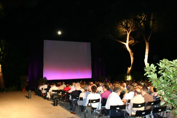 Projecci� de 'La Traviata' al Parc de les Est�tues de Cal Marqu�s