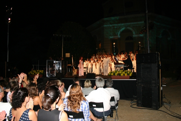 Gospel Viu! al Passeig dels Jardins del Cal Marqu�s
