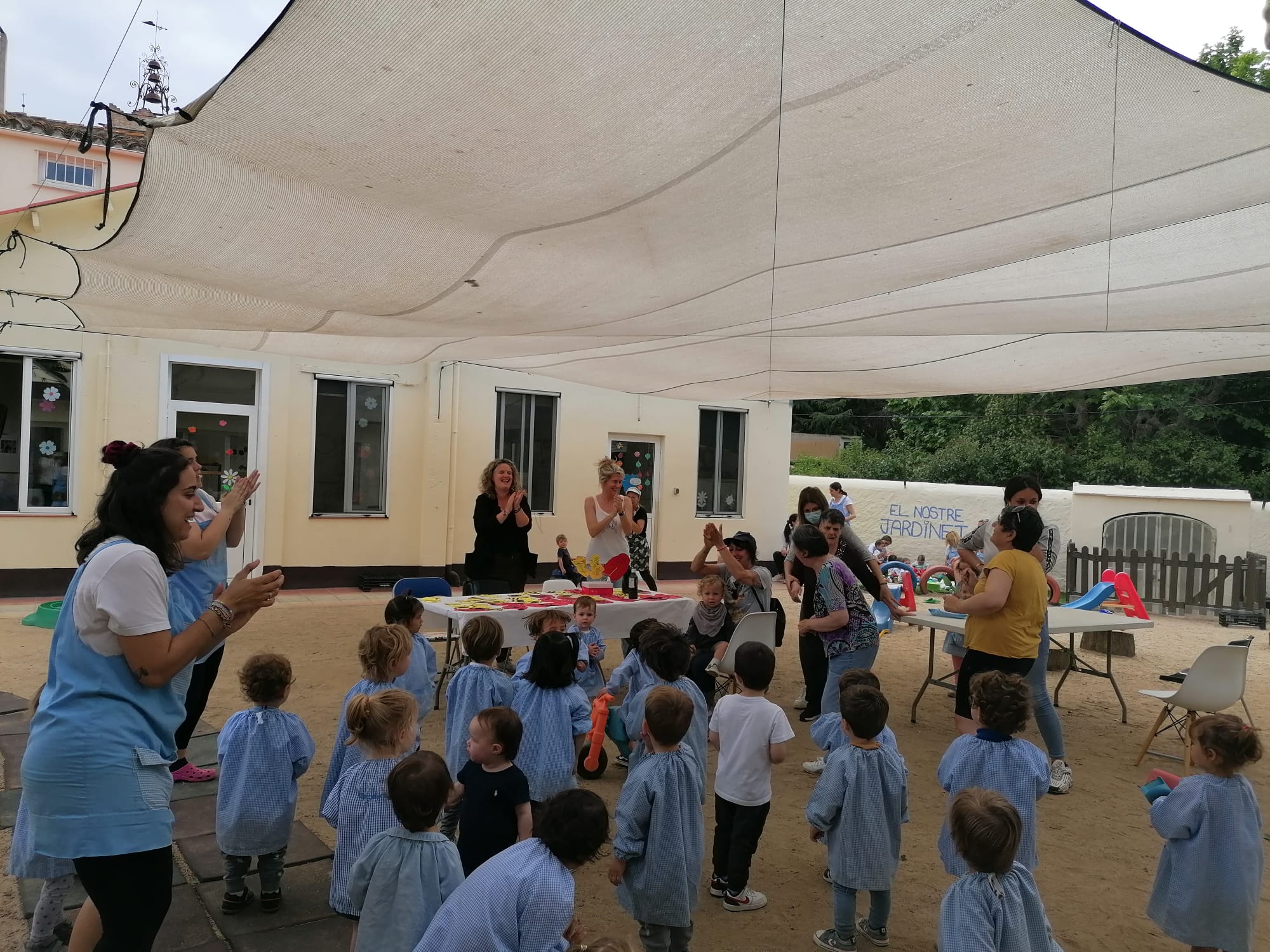 El campanar El campanar