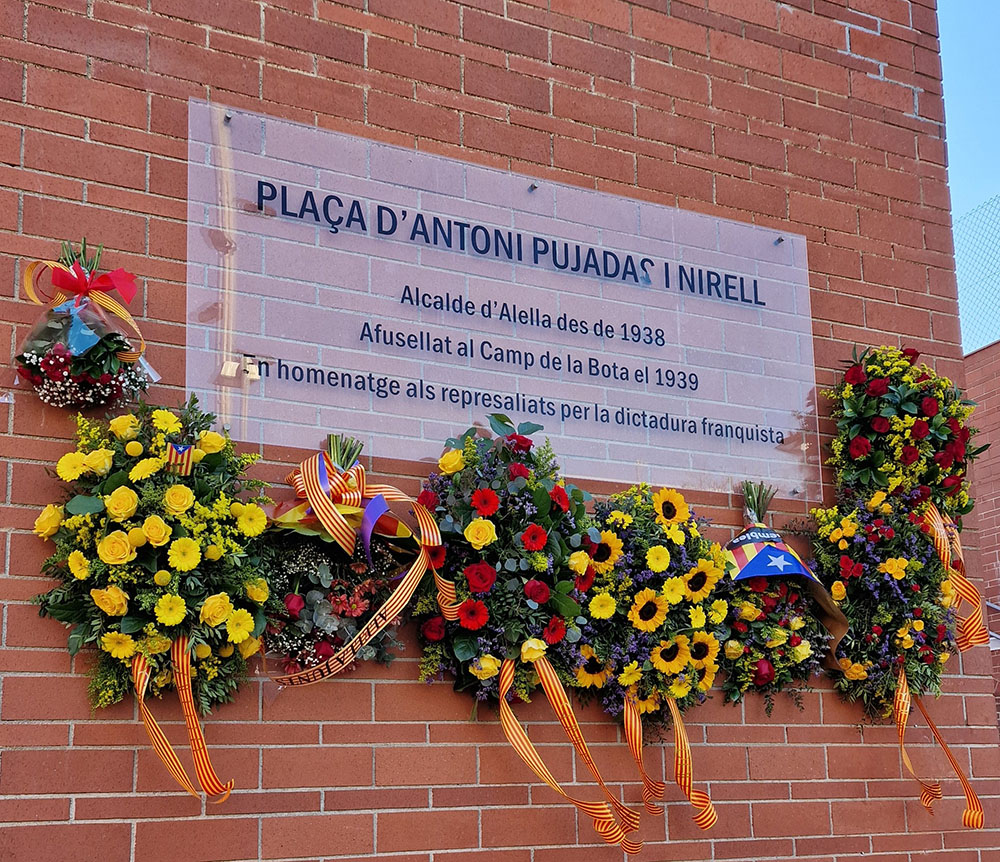 Homenatge al 95è aniversari de la República Homenatge al 95è aniversari de la República