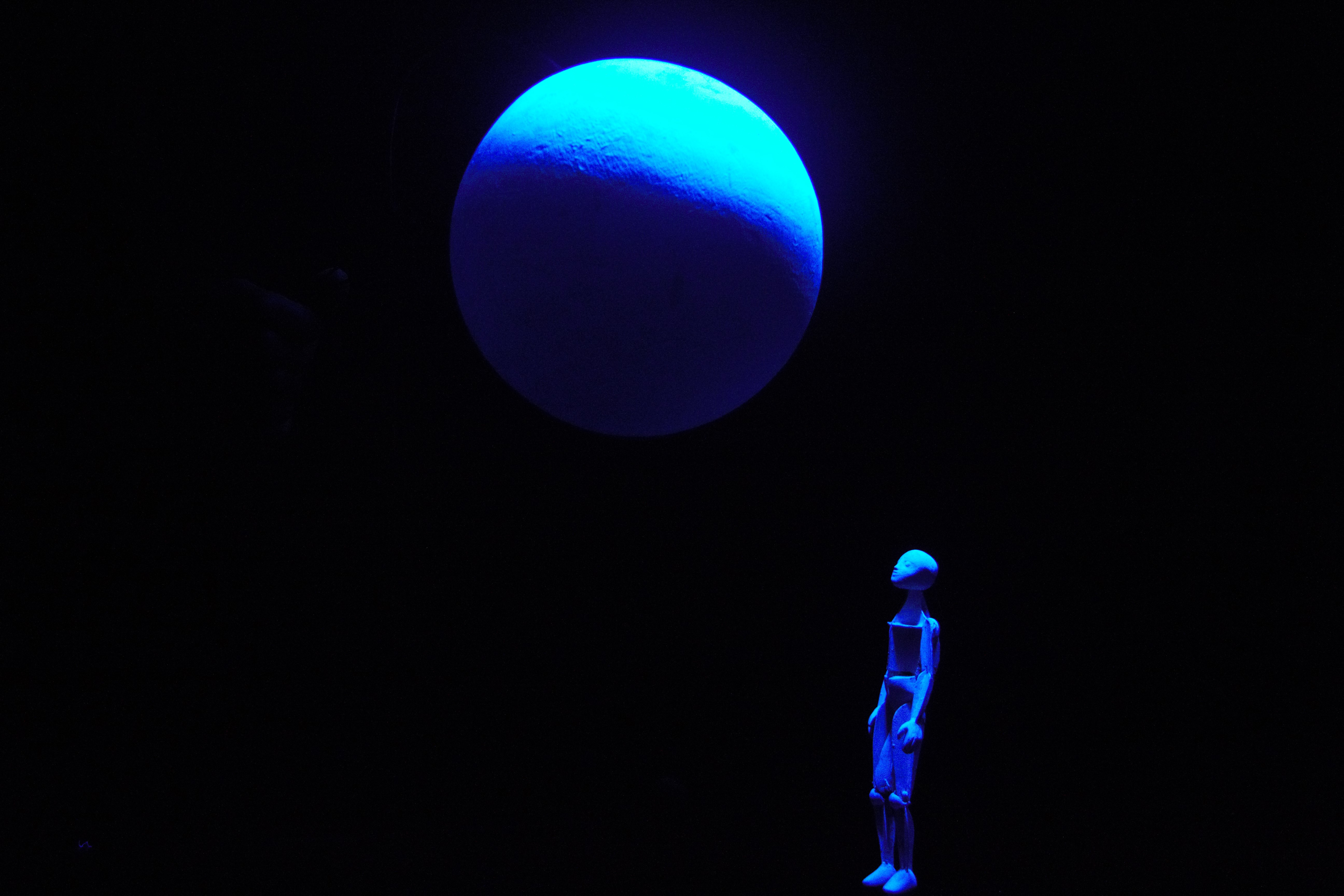 Espais de Poesia. Teatre de titelles. Mínim món