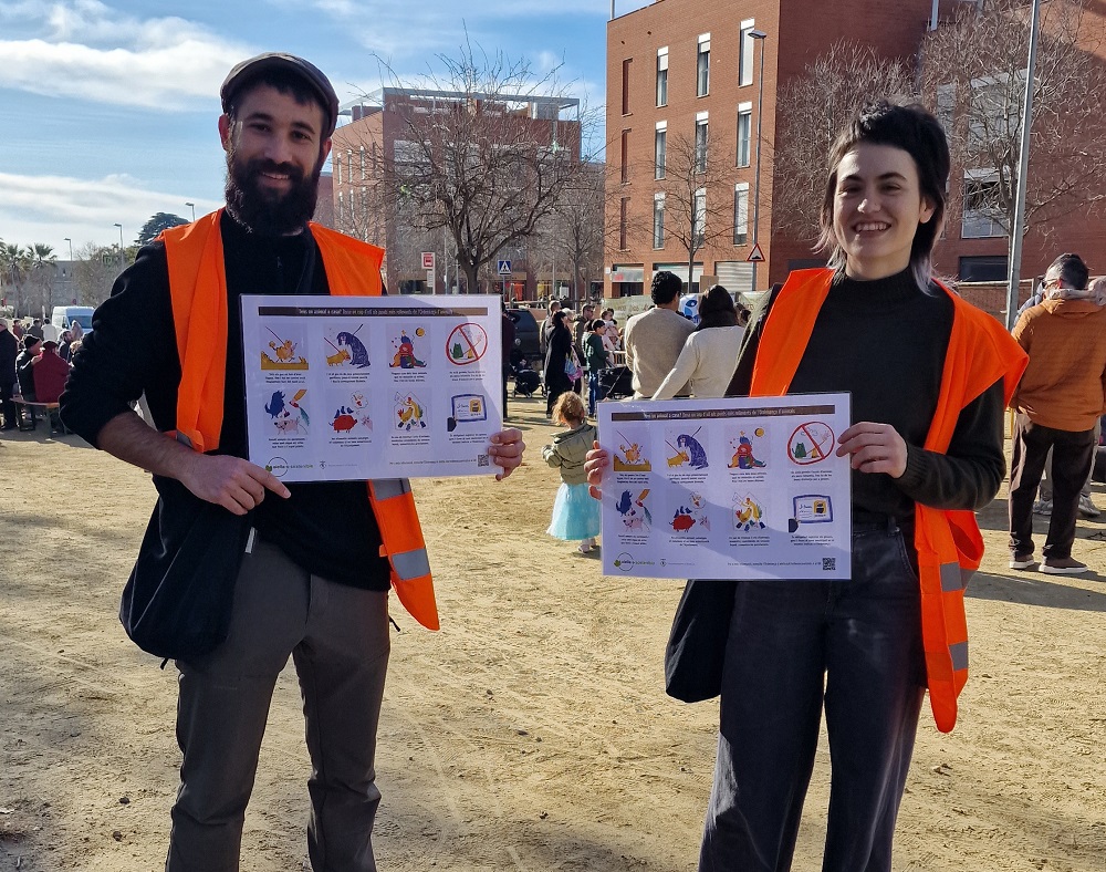Campanya de civisme sobre tinença responsable d´animals als Tres Tombs 