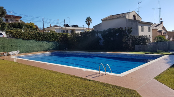 Piscina Sistres